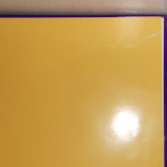 2 Entertaining Books - Picture 8 of 11